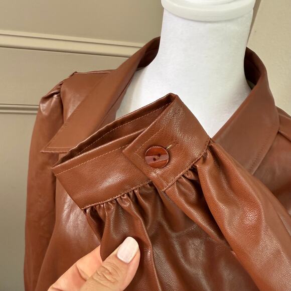 Vici Brown Button Down Shirt - Picture 4 of 7